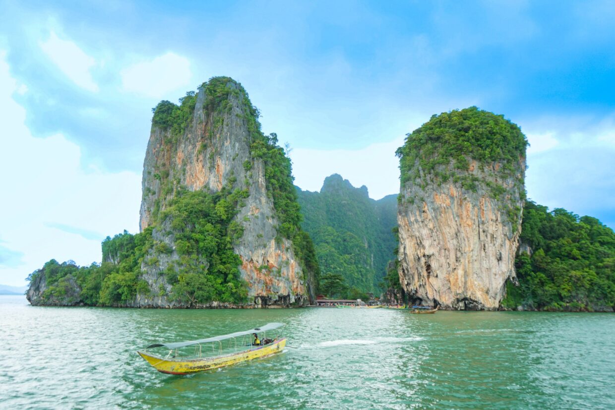 A019 ทัวร์อ่าวพังงาด้วยเรือหางยาวแบบส่วนตัว (ขั้นต่ำ 8 ท่าน) - Image 4